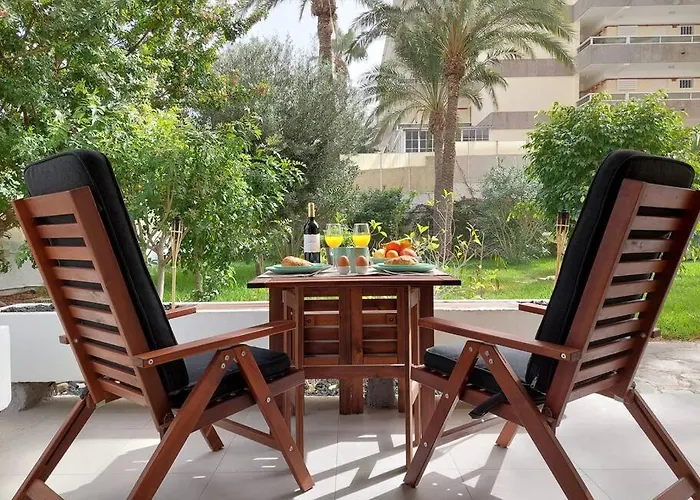 Playa Del Ingles: Beautiful Renovated Apartment