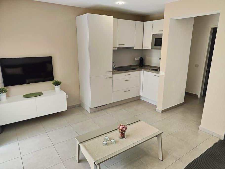 Playa Del Ingles: Beautiful Renovated San Bartolome de Tirajana (Gran Canaria)