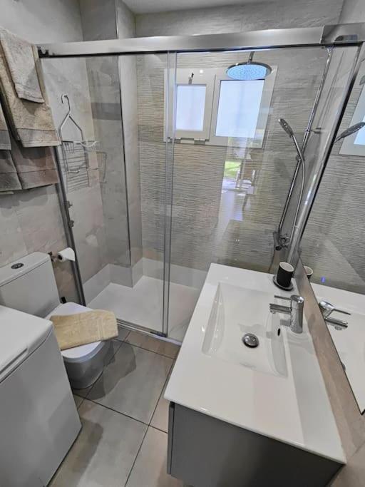 Playa Del Ingles: Beautiful Renovated Apartment San Bartolome de Tirajana (Gran Canaria)