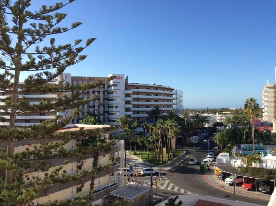 Playa Del Ingles: Beautiful Renovated Apartment